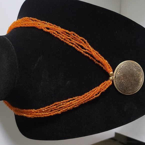 Claires Beaded Necklace - Picture 1 of 4